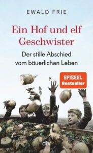 Couverture du livre : Ein Hof und elf Geschwister – 9783423352390 - sur www.promoculture.lu