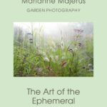 the-art-of-the-ephemeral-garden-photography-9782919822355