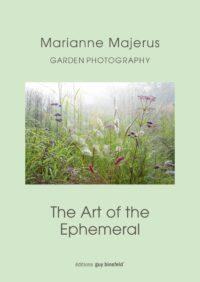 Couverture du livre : The Art of the Ephemeral (Garden Photography) – 9782919822355 - sur www.promoculture.lu